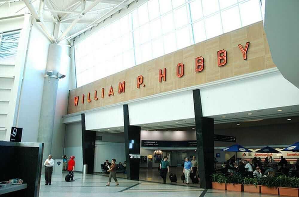 ✨ Stress-Free Hobby Airport (HOU) Rides—Affordable & On Time! 🚐