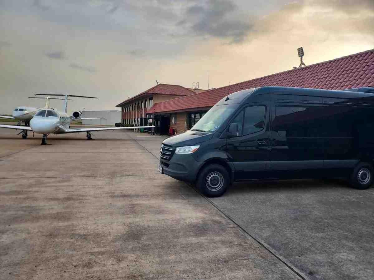 Luxury Private Aviation Transportation in Houston
